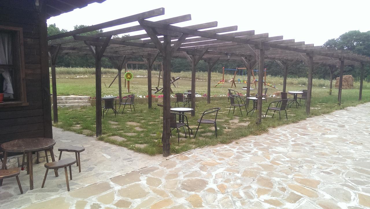 מלון Ethnocomplex Krivini מראה חיצוני תמונה